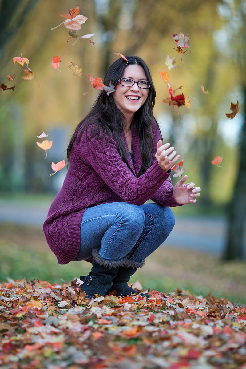 Medford oregon photographer autumn leaves portrait