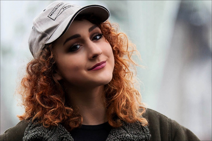 urban city portrait with blonde dancer northern Oregon