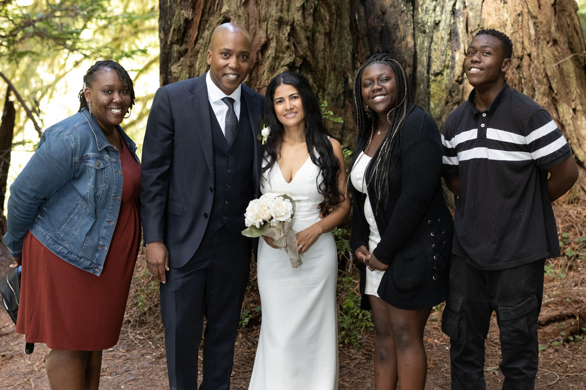 wedding communion with groom by Oregon photographer M D Vaden